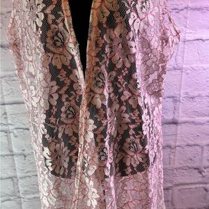 Romantic Pink Lace Robe with Floral Motifs sundress